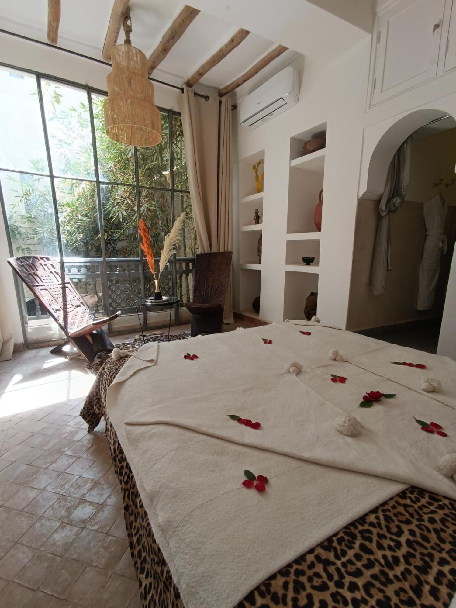 103Riad Pool Rooftop & Hammam Marakeş Oda fotoğraf